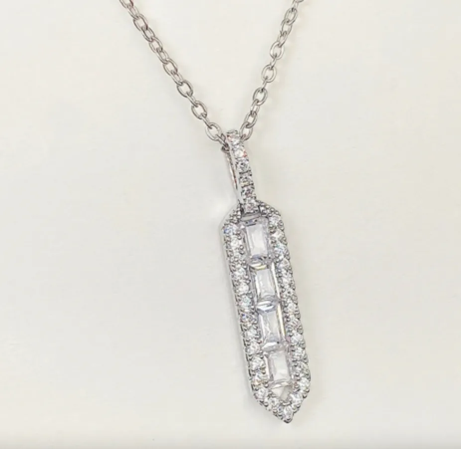 CZ Pendant Necklace Art Deco Lien