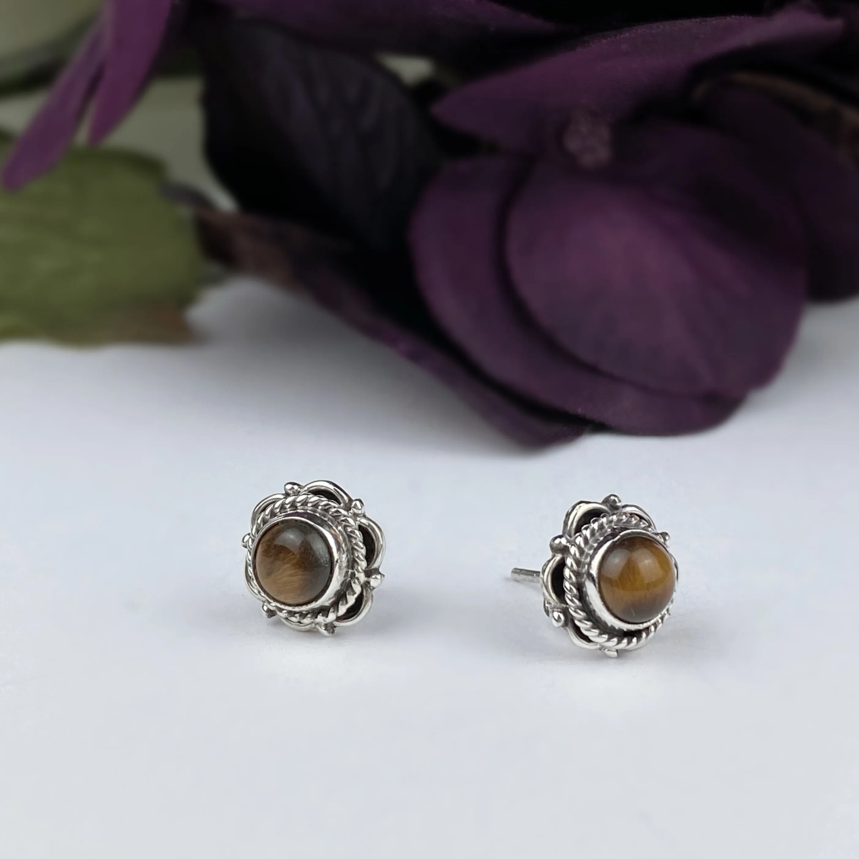 Danna Stud Earrings - VE305 (Asst colours)