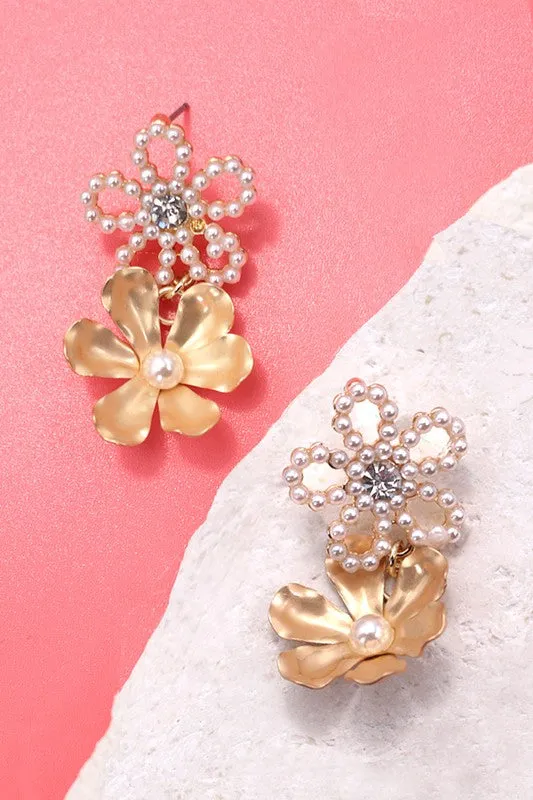 Double Flowers Pearl Earrings