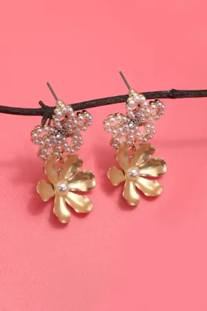 Double Flowers Pearl Earrings