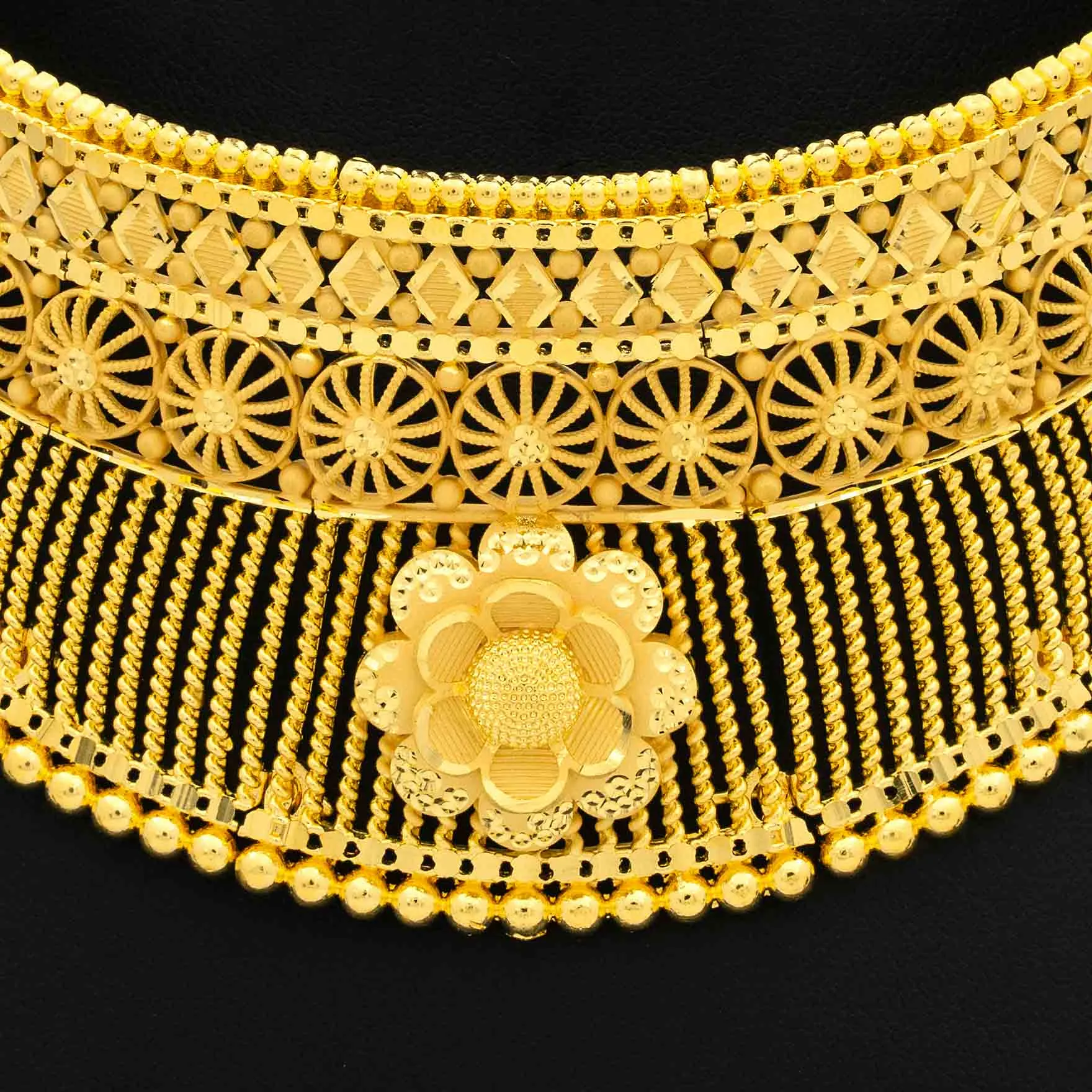 GOLDEN NECKLACE SHORT WITH STUD PGNS3-0321, PGHST12-081