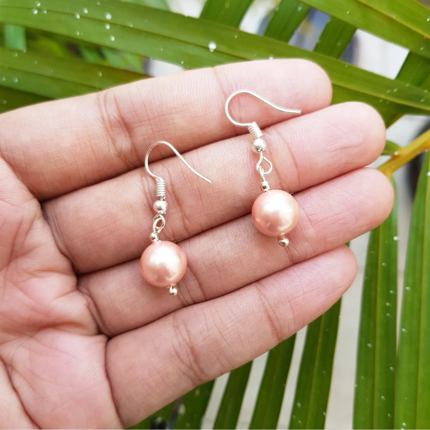 Imeora 10mm Cream Shell Pearl Earrings