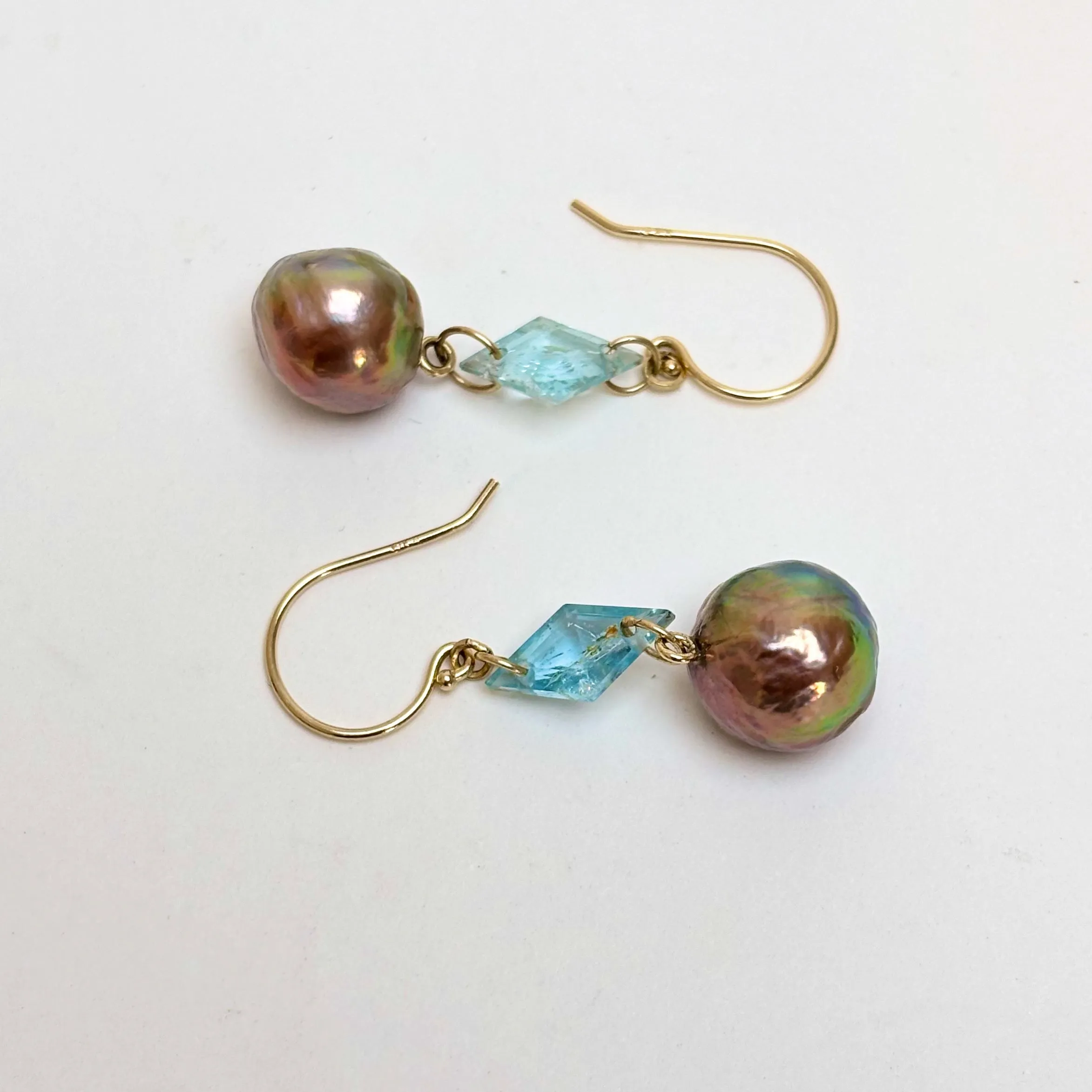 Japan Kasumi and aquamarine solid gold drop earrings