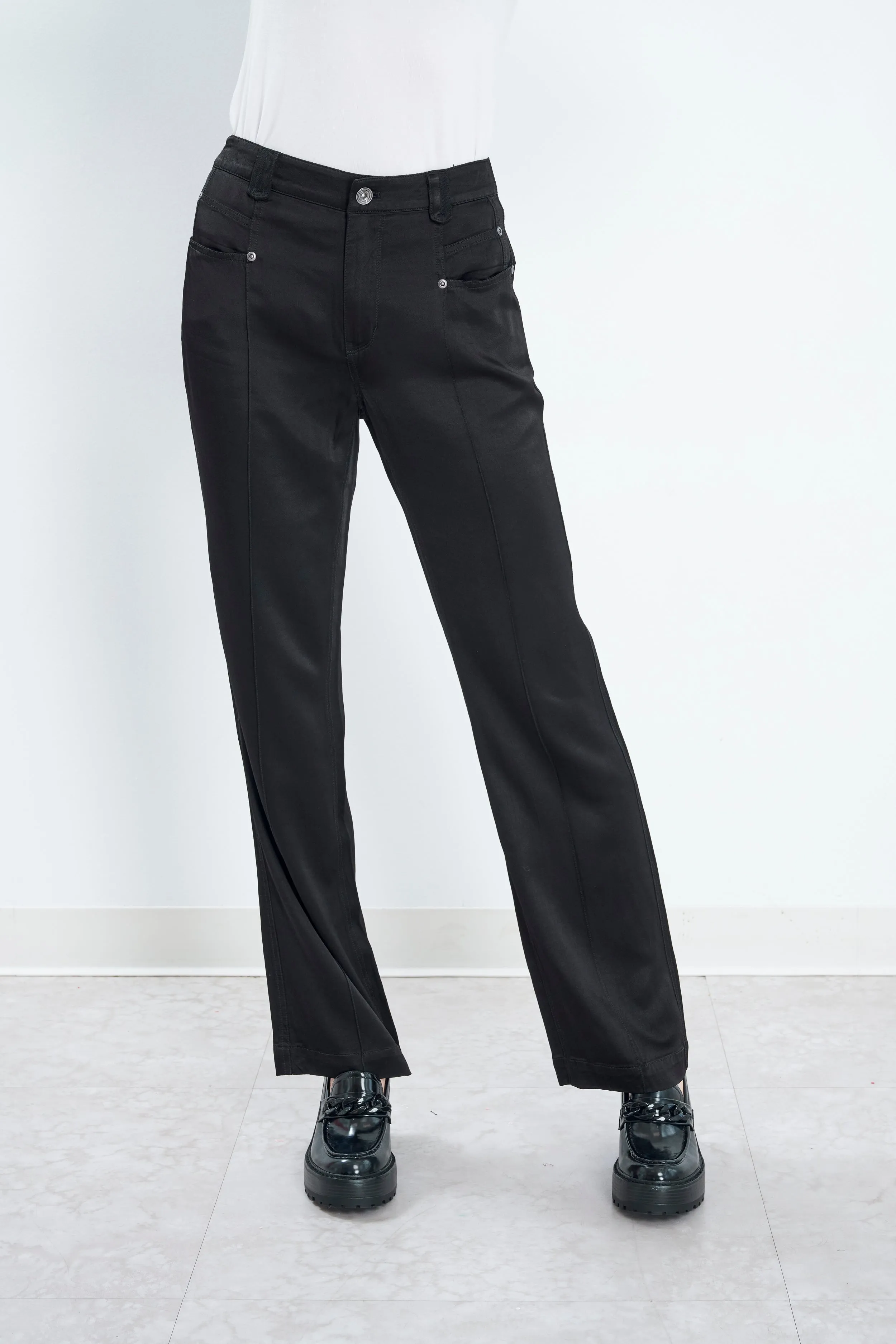 Lazuli Relaxed Straight Leg Pant