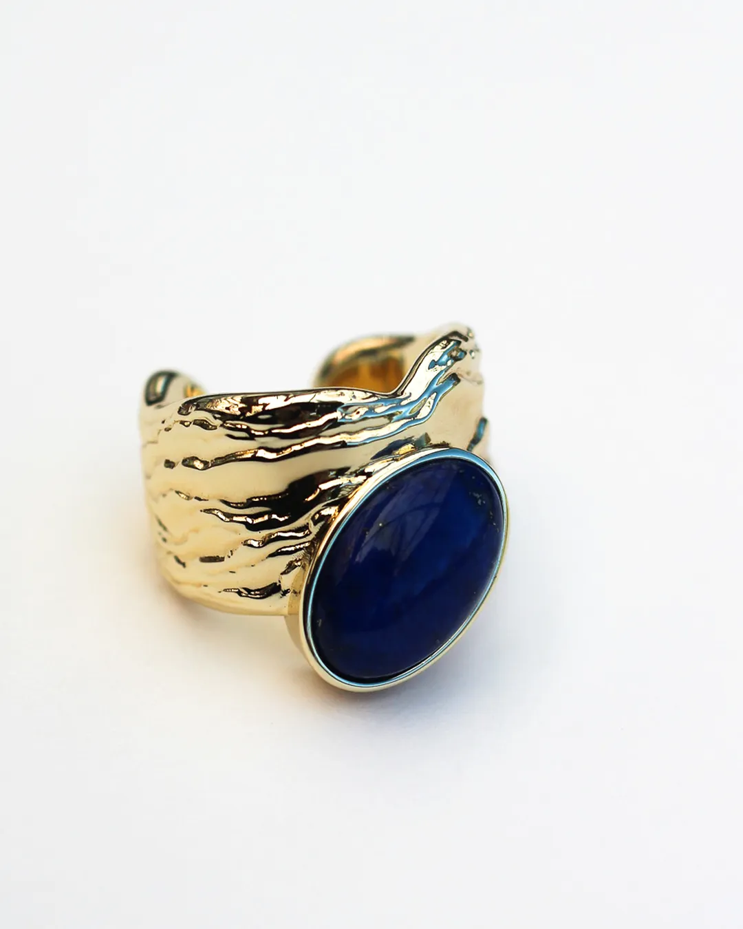 Oyster Shell Gemstone Ring